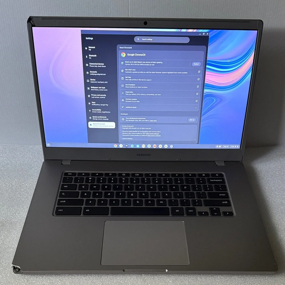 Samsung - 15.6